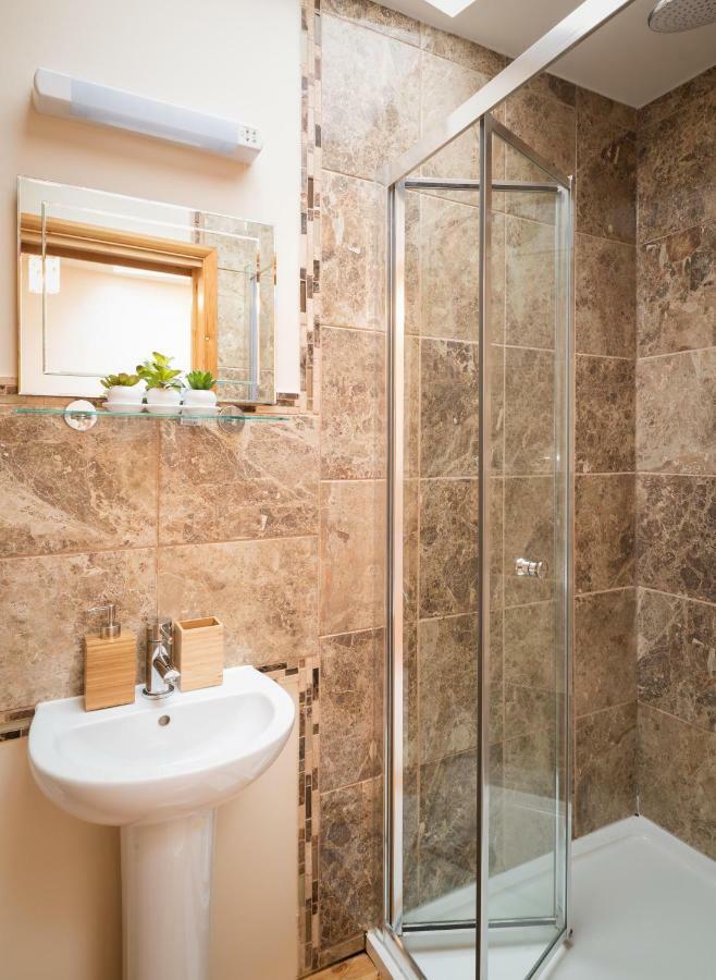 St Sidwells Townhouses' エクセター エクステリア 写真