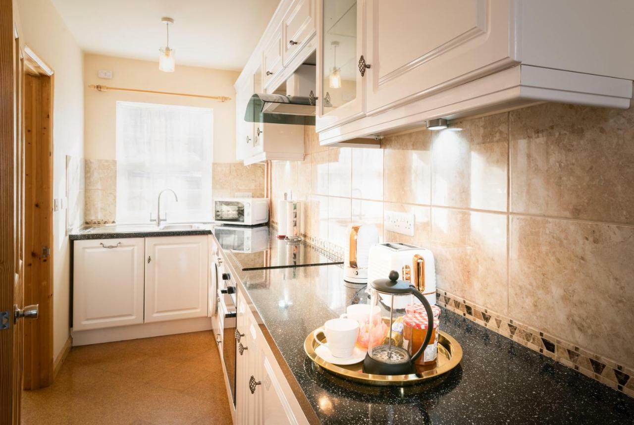 St Sidwells Townhouses' エクセター エクステリア 写真